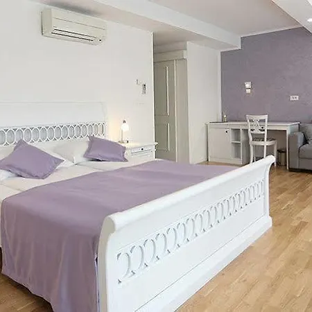 Galleria Отель 4*