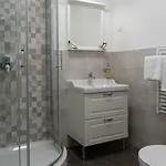 Galleria 4*