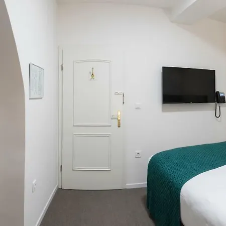 Galleria Hotel 4*