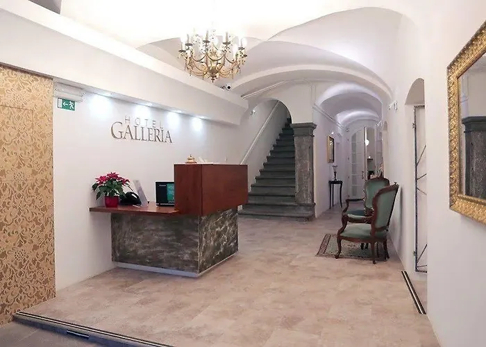 Galleria Otel 4*